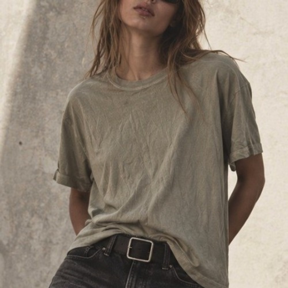 Cotton Boxy Tee Shirt Relaxed Fit Medium Olive Green Short Sleeve Top Gorpcore